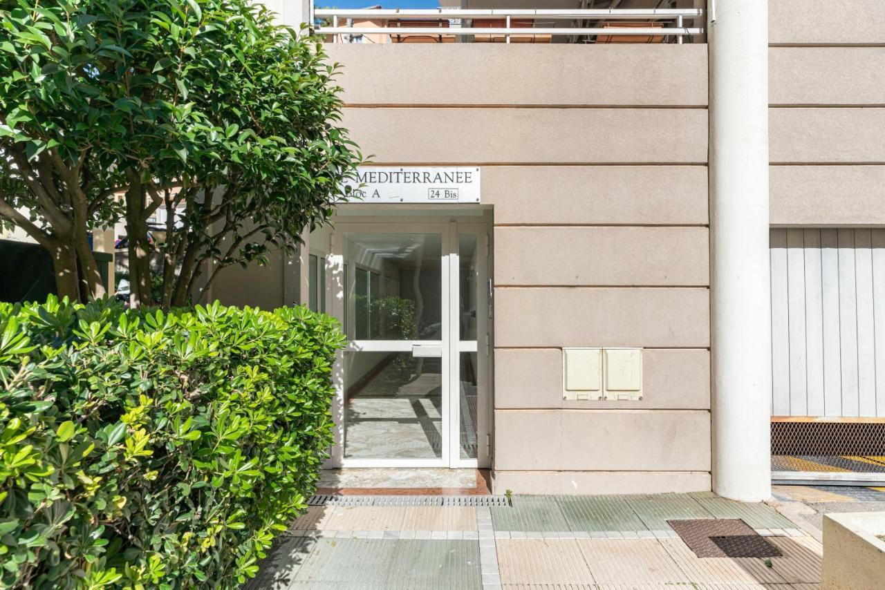 בוסוליי Frontiere De Monaco - Studio Renove - Ae מראה חיצוני תמונה